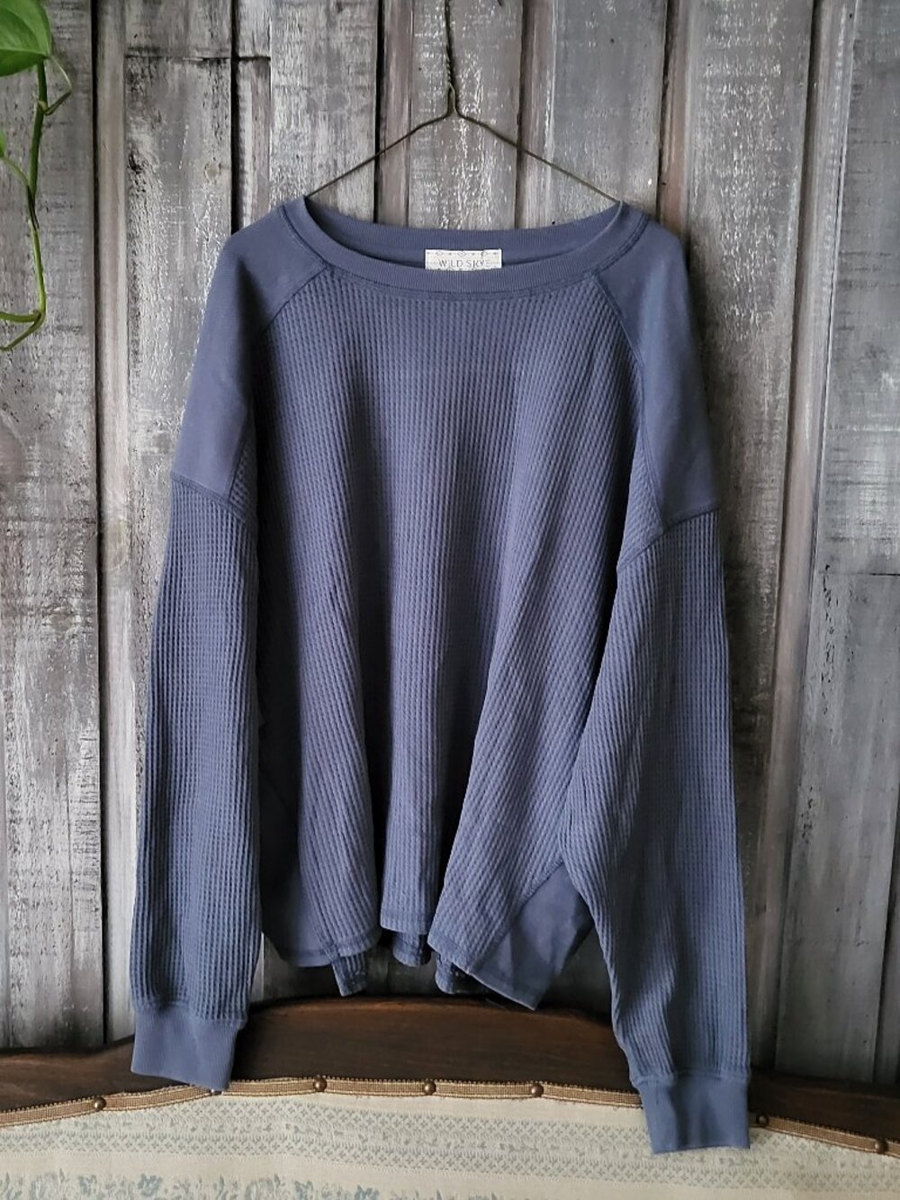 Indigo Blue Waffle Knit Thermal Long Sleeve Crew Neck Top Size M NWT